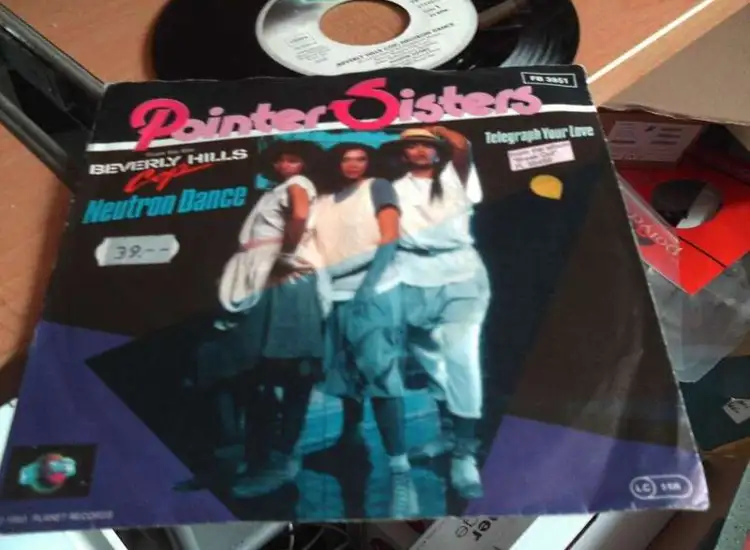 SINGLE POINTER SISTERS BEVERLY HILLS NEUTRON DANCE ansehen