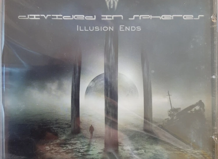 CD, EP Divided In Spheres - Illusion Ends ansehen