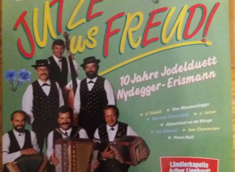 LP Jodelduett Nydegger-Erismann, Ländlerkapelle Lienhardt - Jutze Us Freud! ansehen