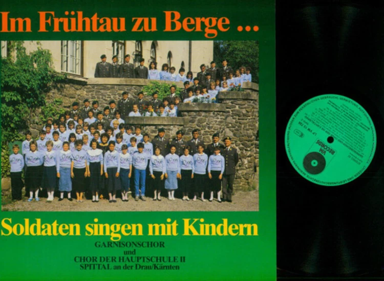 LP Garnisionschor Spittal/Drau Und Chor Der Hauptschule II, Spittal/Drau - Im Frühtau Zu Berge (Soldaten Singen Mit Kindern) ansehen