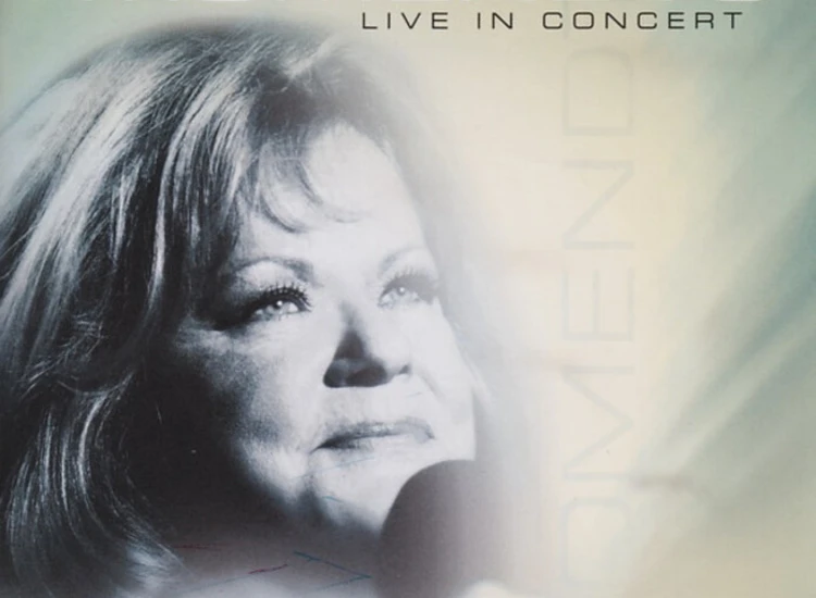 CD, Album, Copy Prot. Marianne Mendt - Momendts (Live In Concert) ansehen