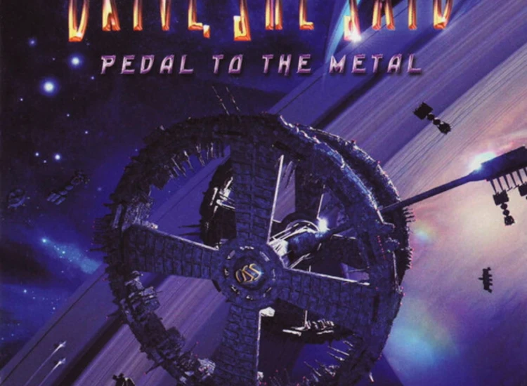 CD, Album Drive, She Said - Pedal To The Metal ansehen