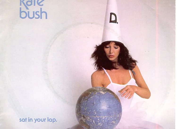 "7"", Single Kate Bush - Sat In Your Lap." ansehen