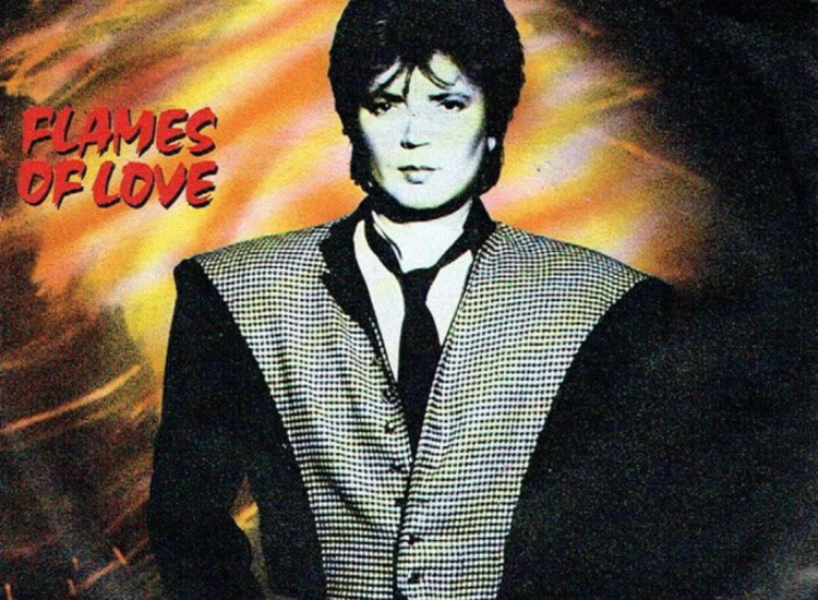 "7"", Single Fancy - Flames Of Love" ansehen