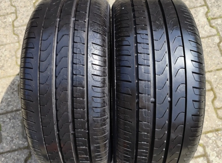 2 gebrauchte Sommerreifen 225/45/R17/91W Pirelli ansehen