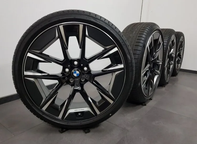 BMW Sommerreifen 20 Zoll Felgen 5er G30 G31 1001i  ansehen