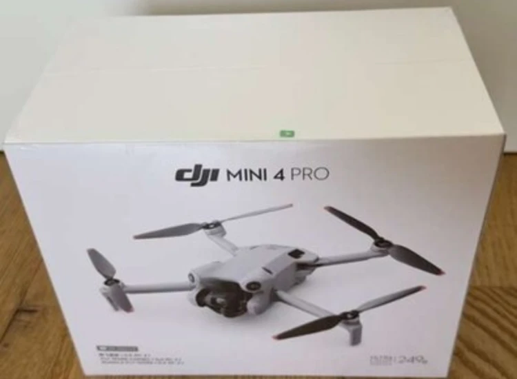 DJI Mini 4 Pro Fly More Combo + Smart Controller ansehen