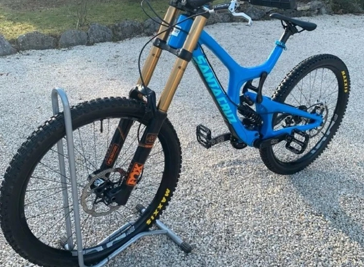 Santa Cruz V10 Größe L / 27,5" ansehen