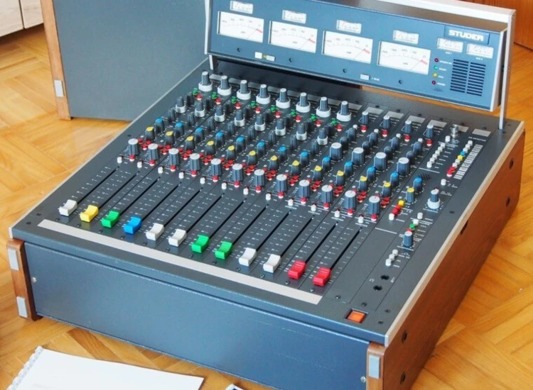 Studer 961 Mischpult   ansehen