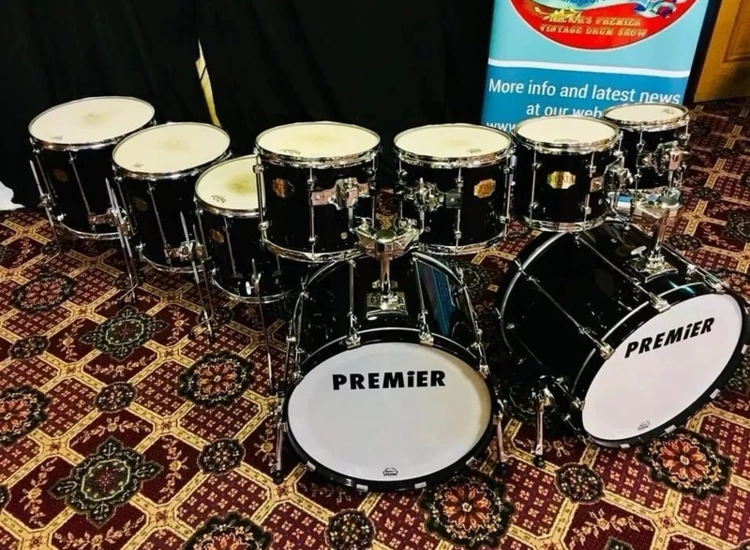 Premier Signia Maple Drums Ebenholz Schwarz ansehen