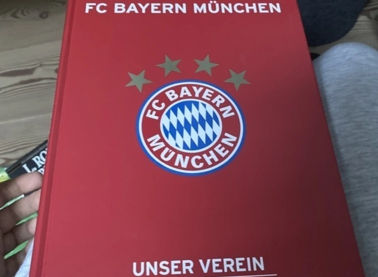 FC BAYERN MÜNCHEN - UNSER VEREIN, UNSERE GESCHICHTE ansehen