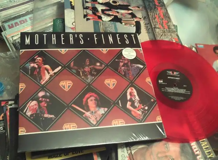 LP MOTHERS FINEST MOTHER S FINEST ROTEN VINYL ansehen