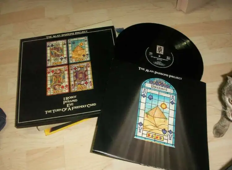 4 LP BOX THE ALAN PARSONS PROJECT I ROBOT PYRAMID EVE THE TURN OF A FRIEBDLY CARD ansehen