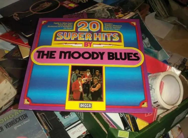 LP THE MOODY BLUES 20 SUPER HITS ansehen